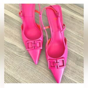 New Zara Fushia pink leather shoes pointed toe